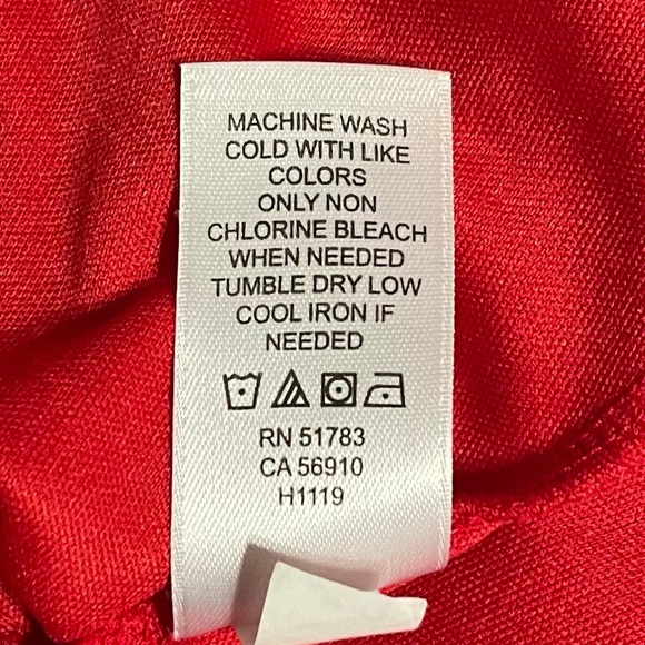 Maurice’s Women’s Red Floral Dress Short Flutter Sleeves V Neck Size XXL - Picture 8 of 10